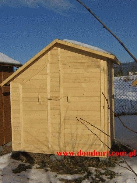 domek narzędziowy z drewna